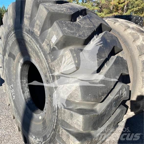 BKT 29.5X25 Tyres, wheels and rims