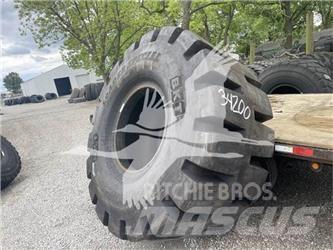 BKT 35/65X33 Tyres, wheels and rims