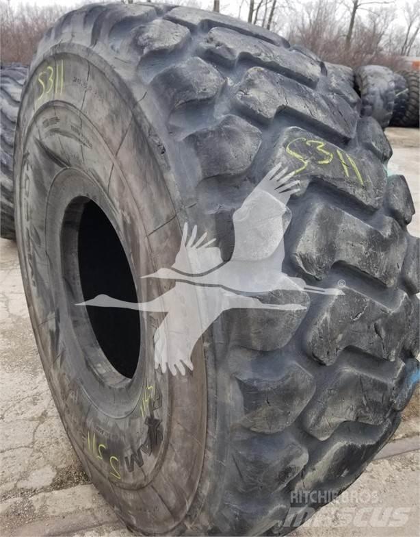  MAXAM 26.5R25 Tyres, wheels and rims