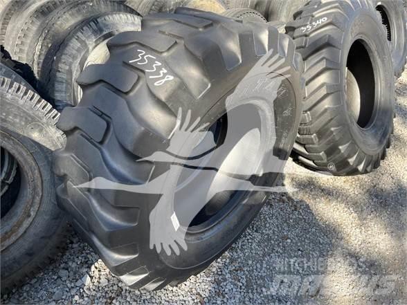 Titan 17.5x25 Tyres, wheels and rims