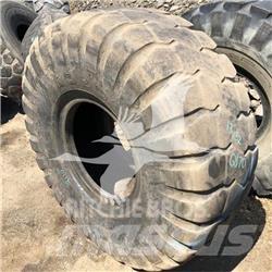 Toyo 23.5R25 Tyres, wheels and rims
