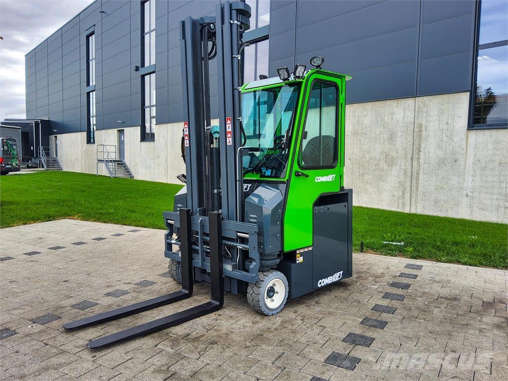 Combilift CBE 3000 4-way reach truck