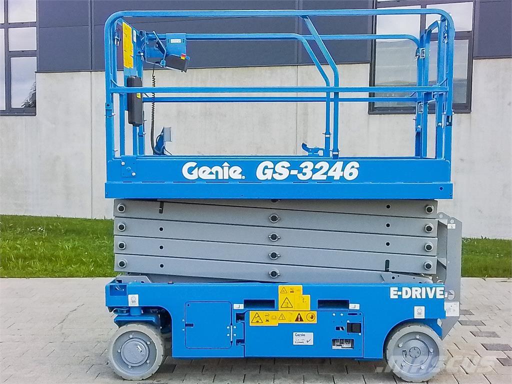 Genie GS 3246 Scissor lifts