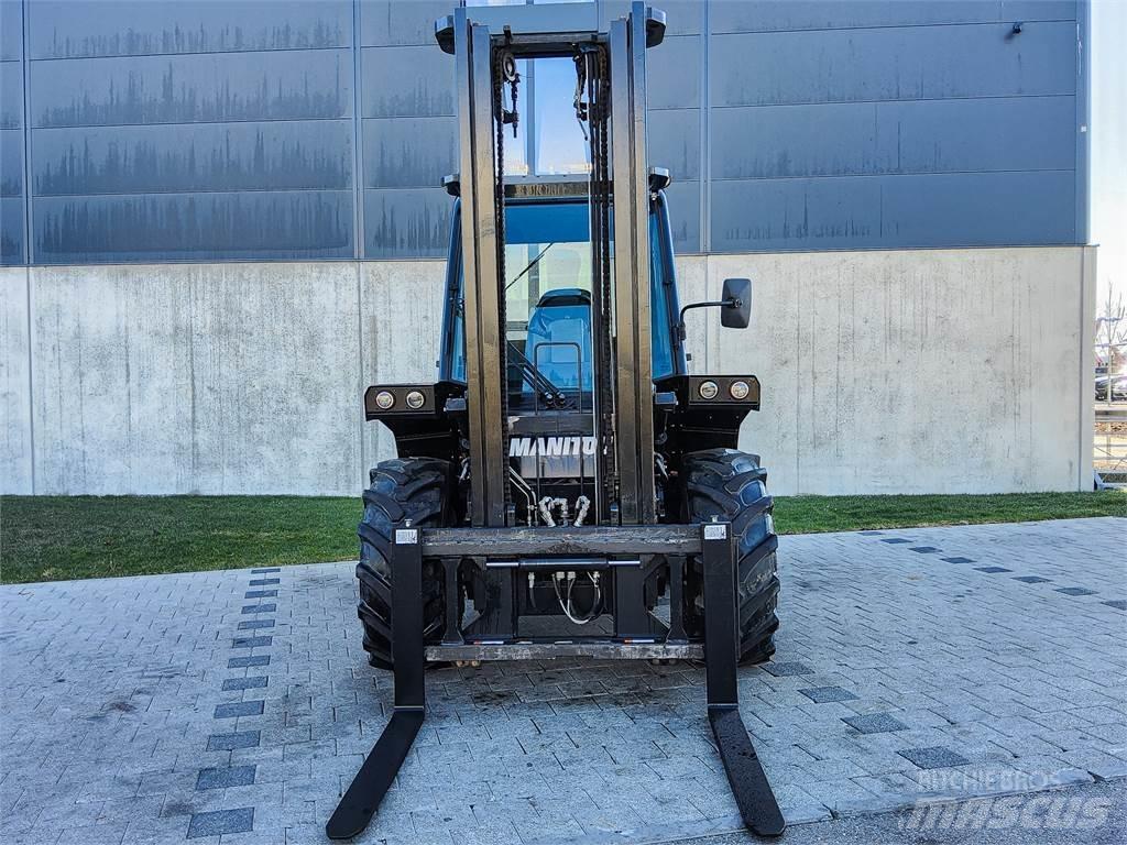 Manitou M 30-4 Rough terrain truck
