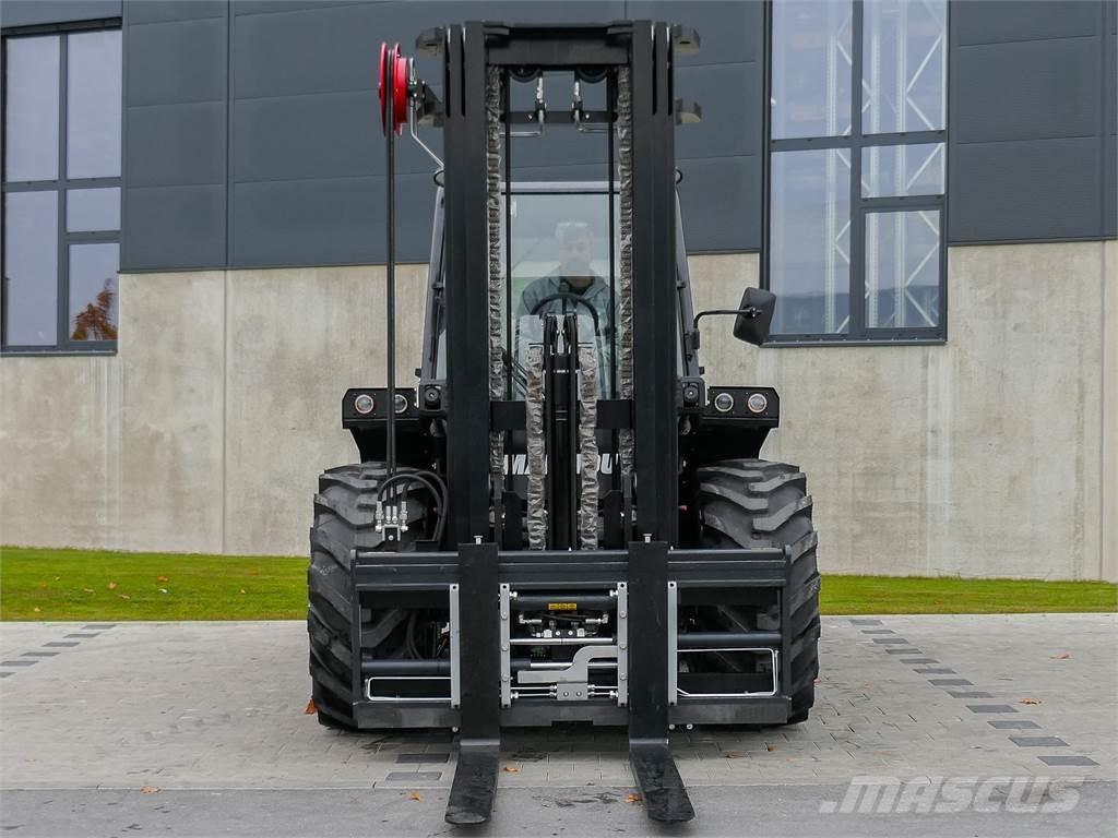 Manitou M 50-4 Rough terrain truck