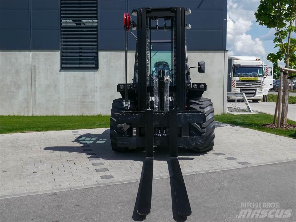 Manitou M 50-4 Rough terrain truck