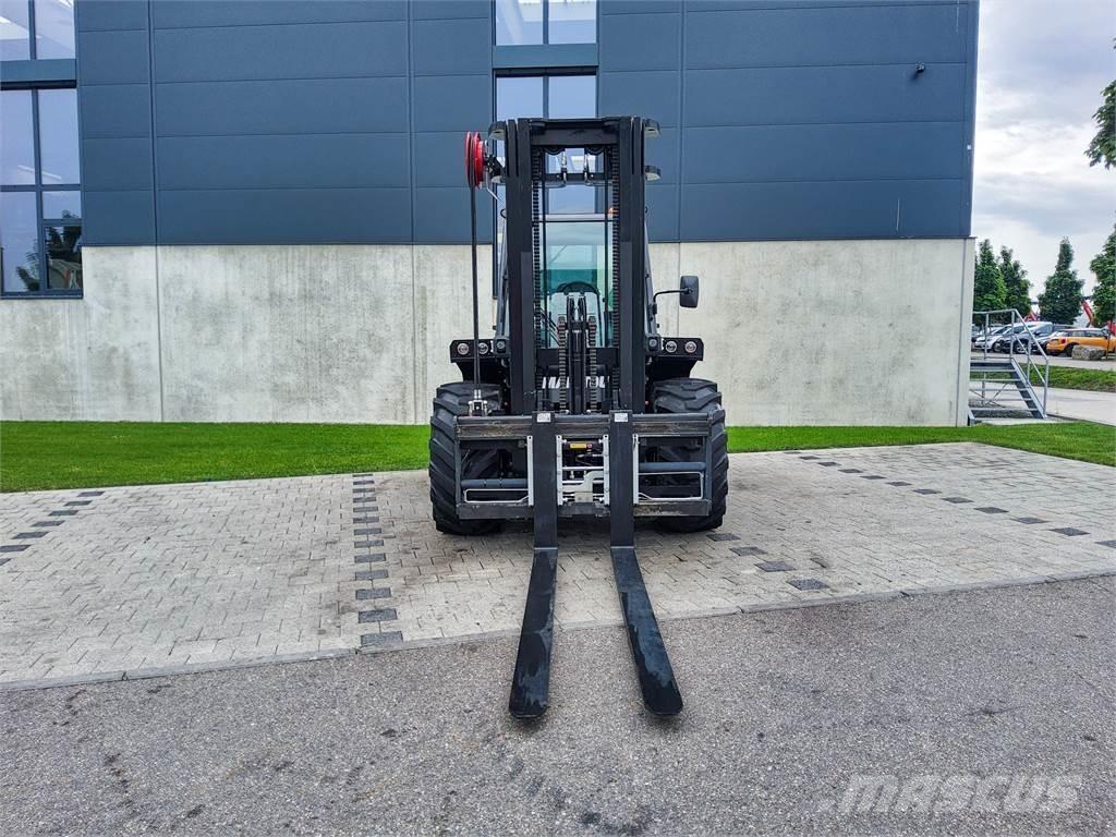 Manitou M 50-4 Rough terrain truck
