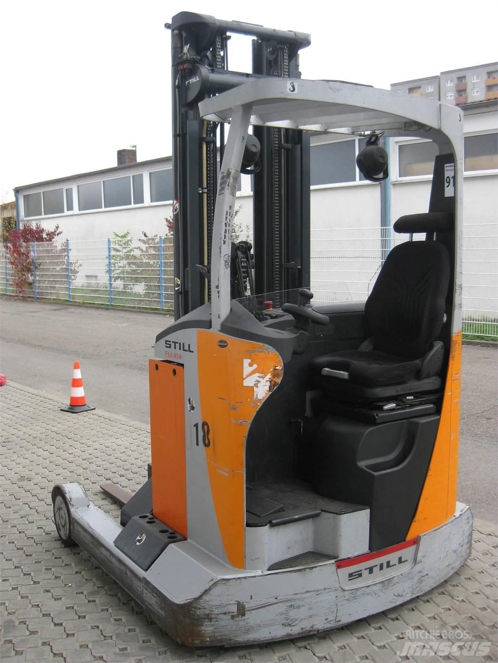 Still FM-X14 Reach truck