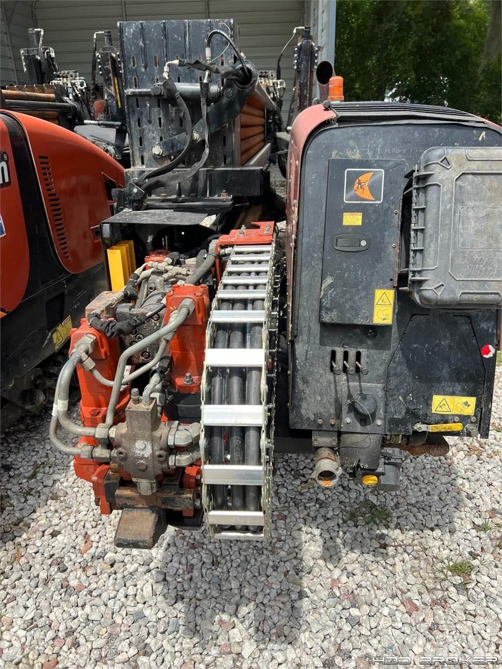 Ditch Witch JT20 Horizontal drilling rigs