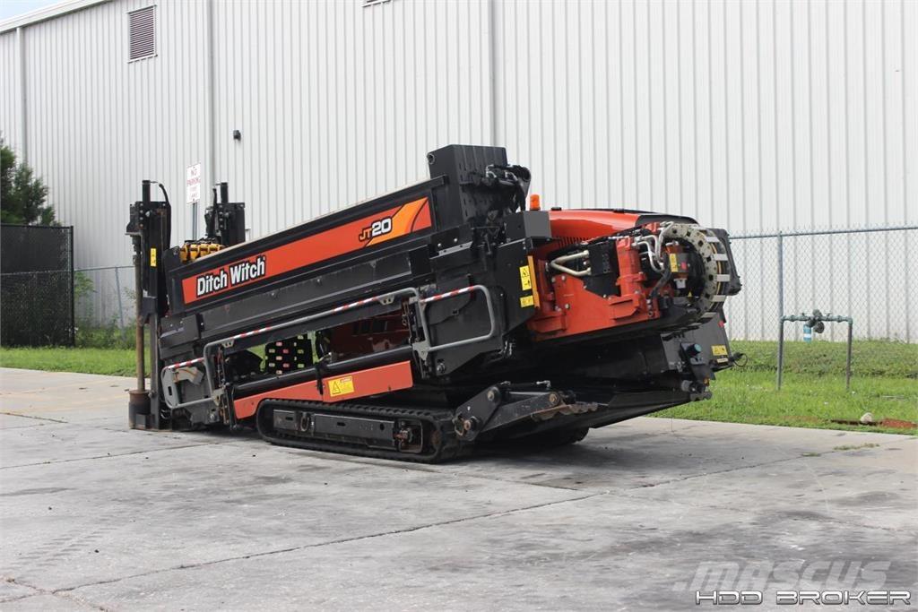 Ditch Witch JT20 Horizontal drilling rigs