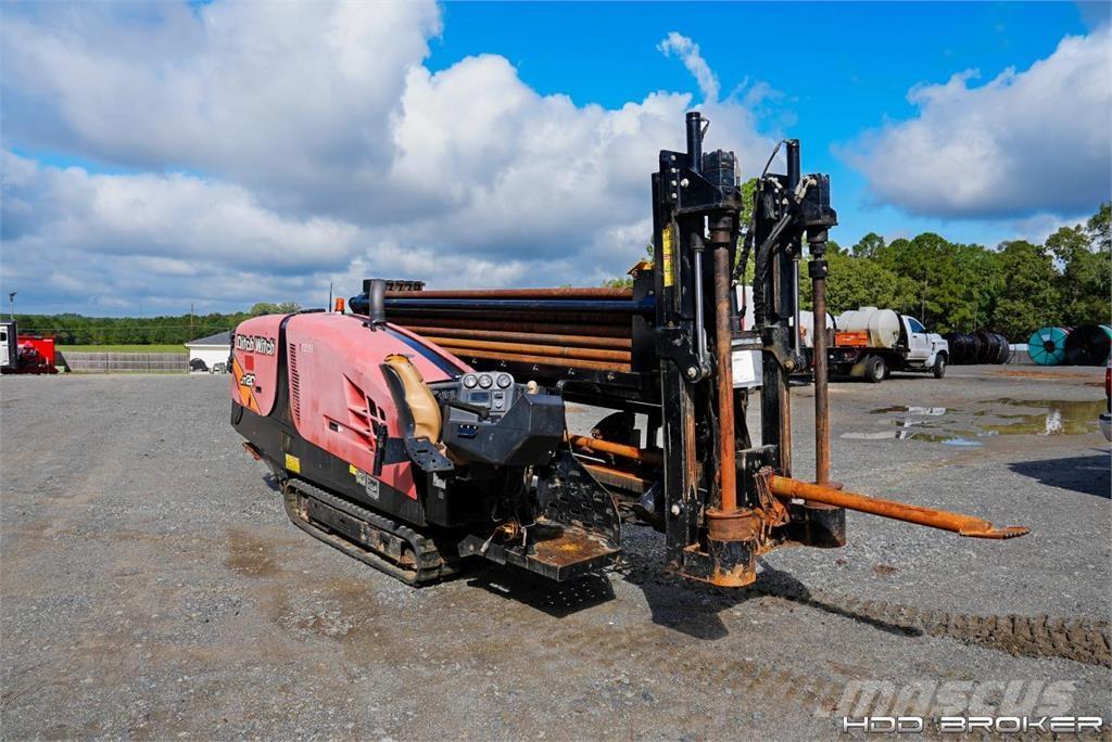 Ditch Witch JT20 Horizontal drilling rigs