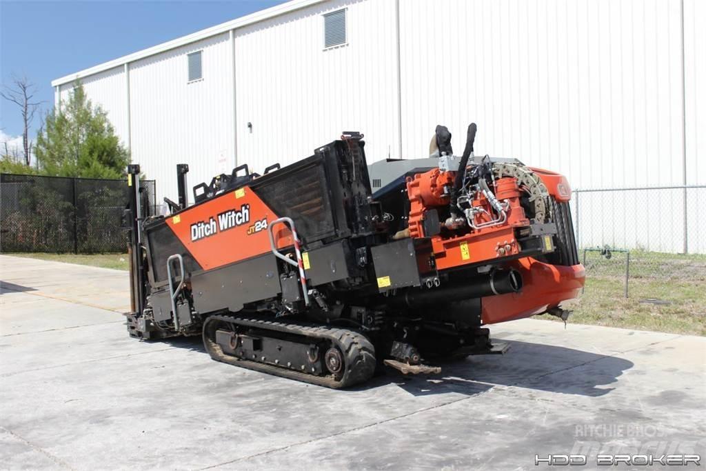 Ditch Witch JT24 Horizontal drilling rigs
