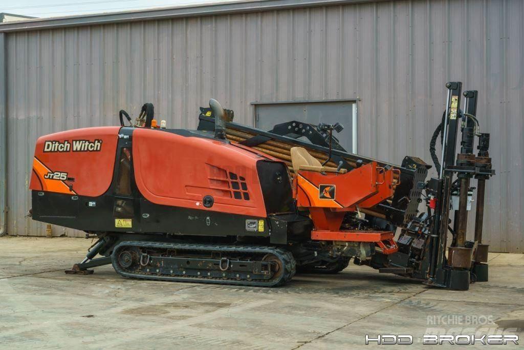 Ditch Witch JT25 Horizontal drilling rigs