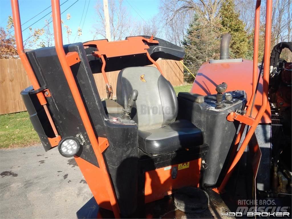 Ditch Witch JT32 Horizontal drilling rigs