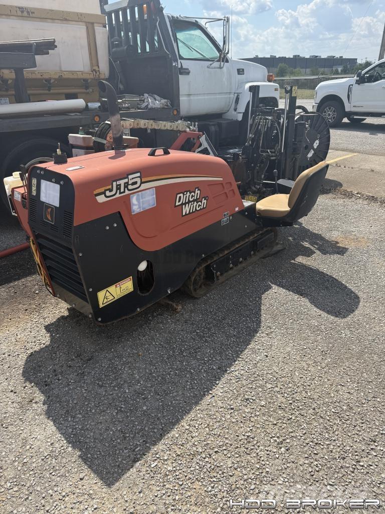 Ditch Witch JT5 Horizontal drilling rigs