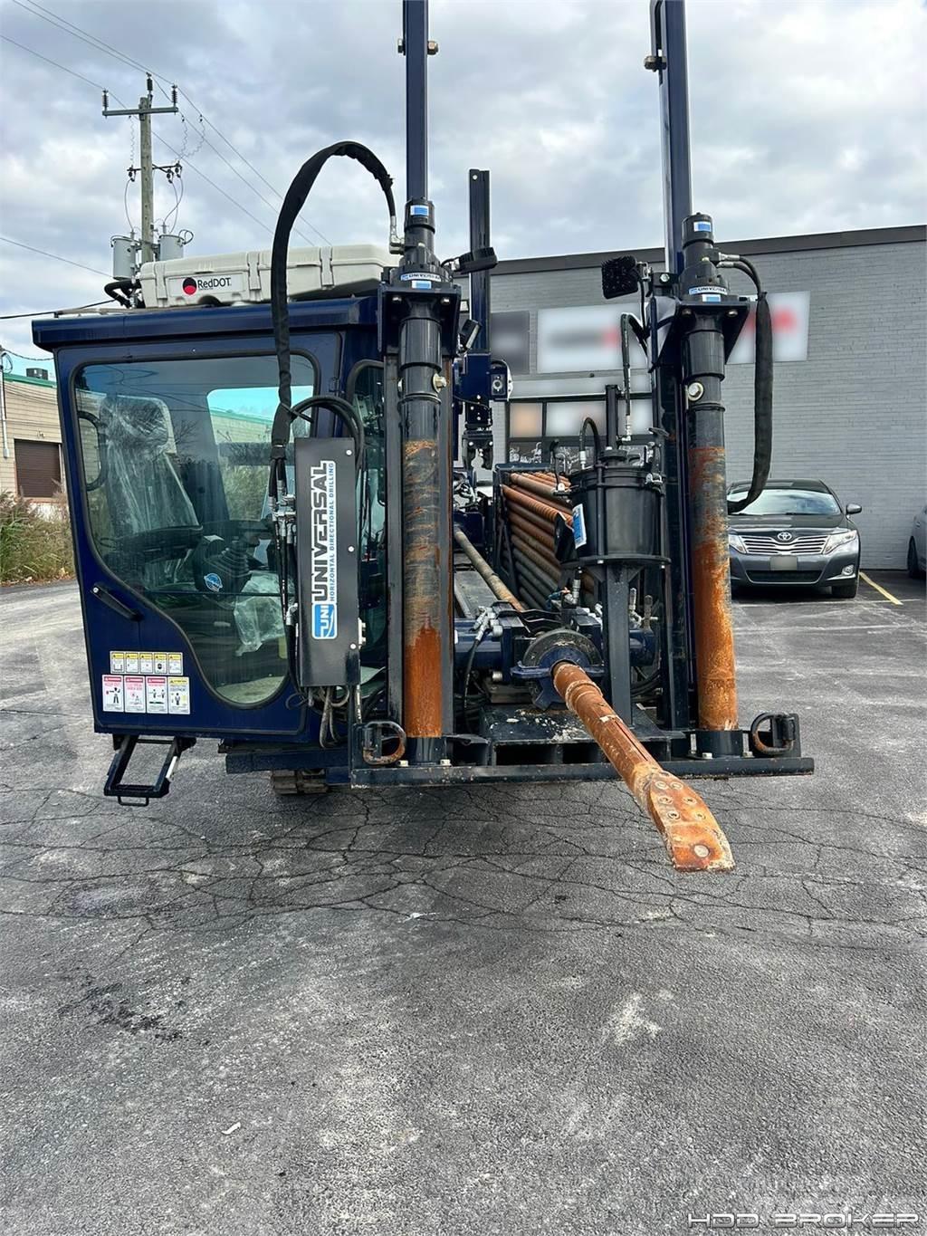 Universal UNI 25 Horizontal drilling rigs