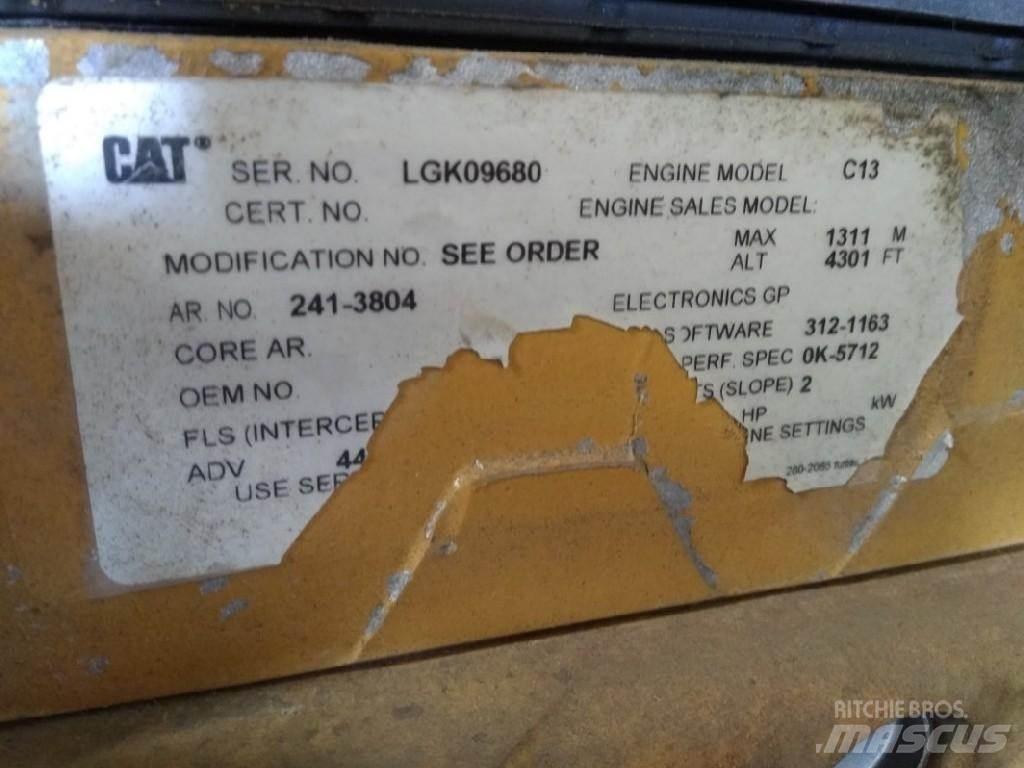 CAT C-13 Engines