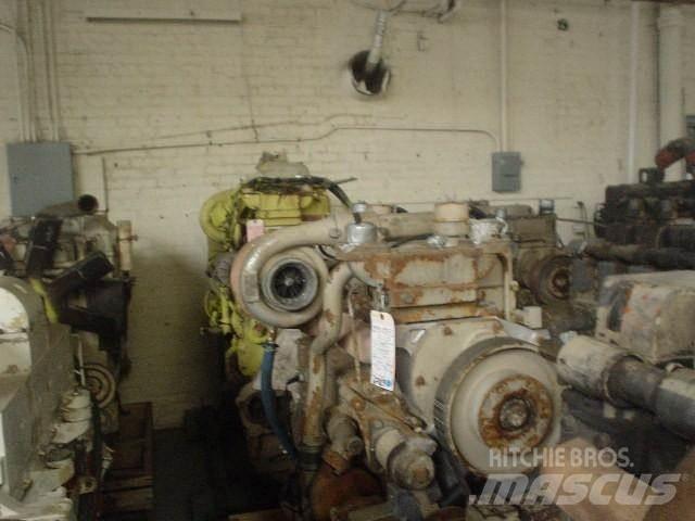 Cummins KTA19 Engines