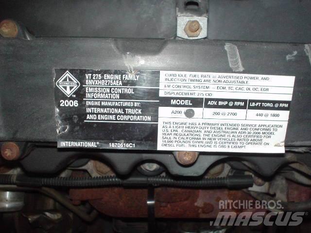 International VT275 Engines