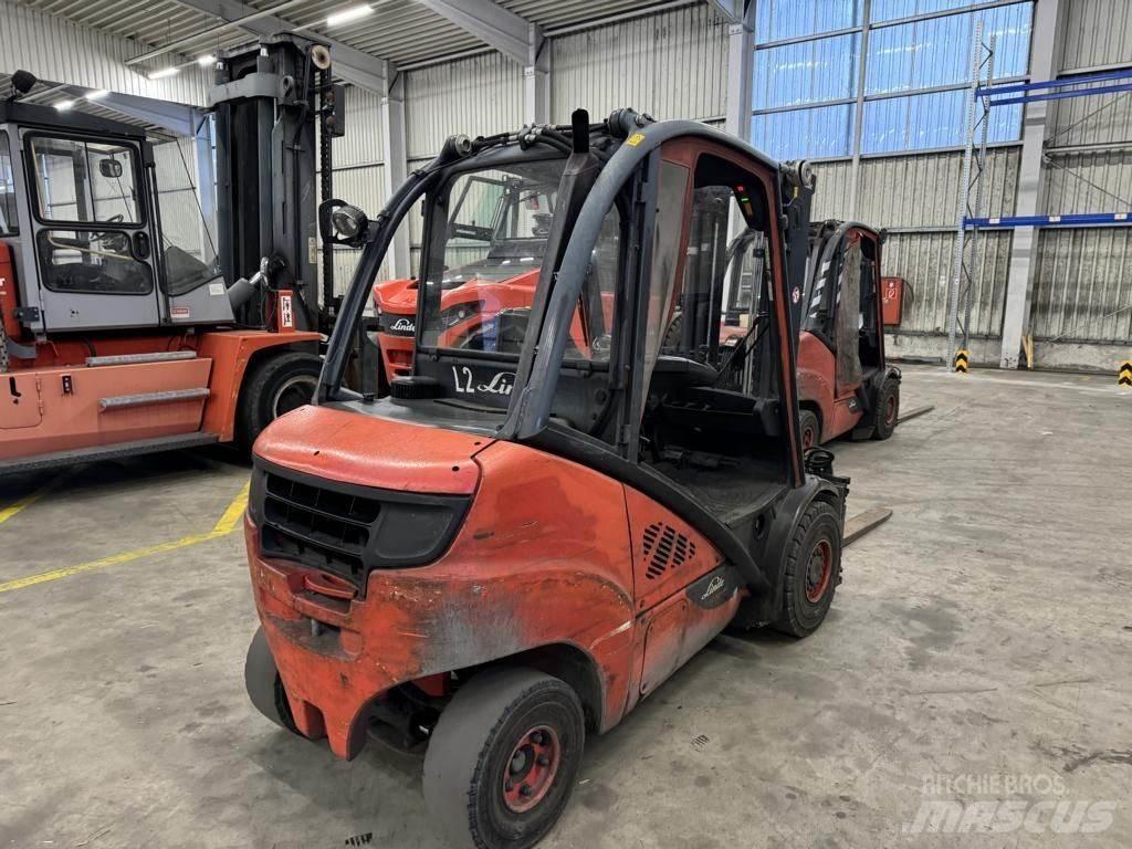 Linde H30D-02 Diesel trucks