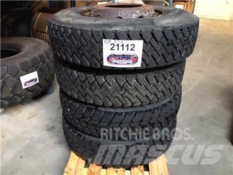  11xR22.5 dæk på fælg - 4 stk Tyres, wheels and rims