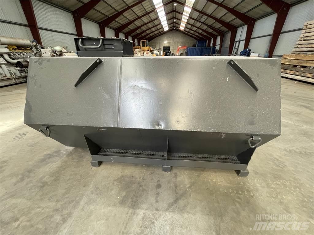  2000 ltr (ca) dieseltank Other components