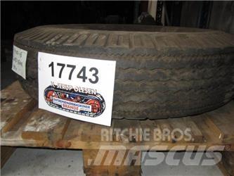  9.00-16 Goodyear dæk - 1 stk. Tyres, wheels and rims