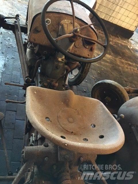 Ferguson traktor, Benzin Other