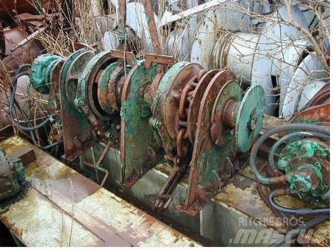  Hydr. ankerspil Hoists and material elevators