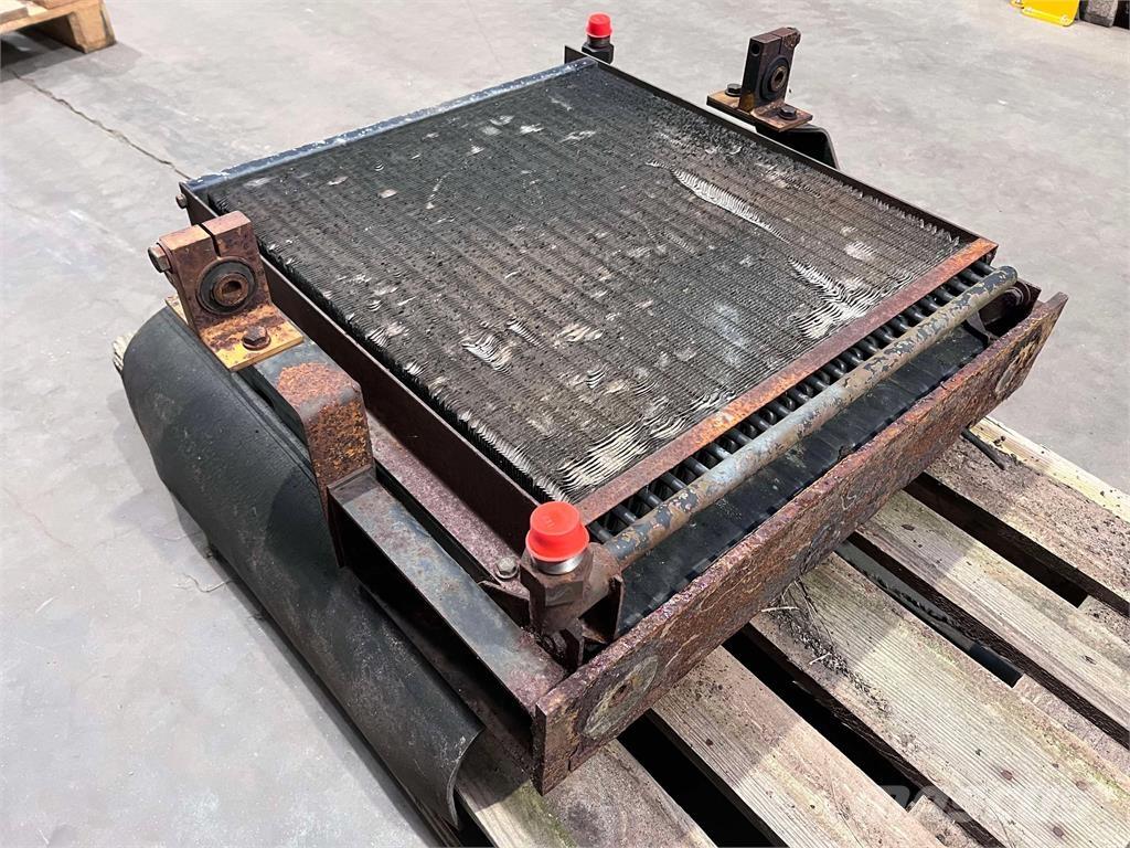 Komatsu PC150LC-3 Køler Engines