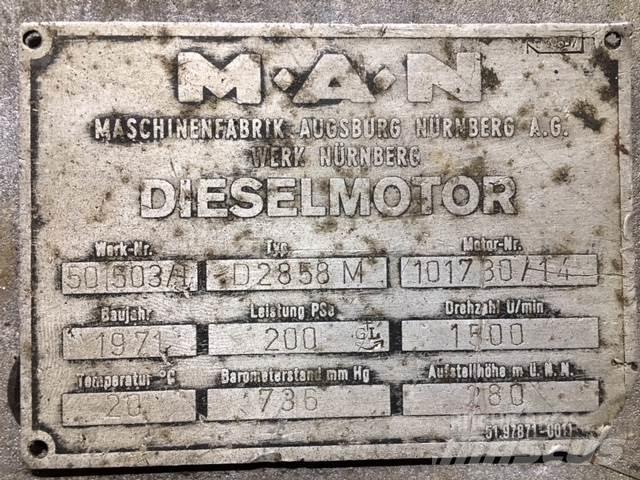 MAN D2858M V8 motor Engines