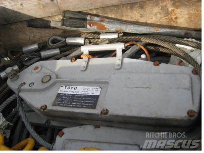  Rope pulling hoist - 3 stk. Hoists and material elevators