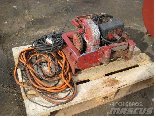  Spil - 24 volt Hoists and material elevators