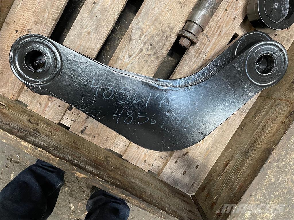 Volvo 4500 Link Arm Other components