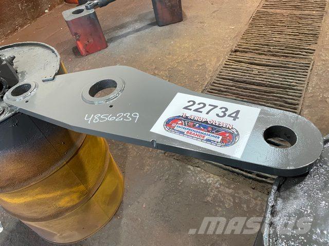 Volvo L90B Link Arm Other components
