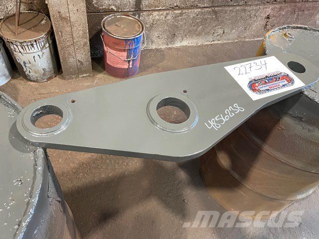 Volvo L90B Link Arm Other components