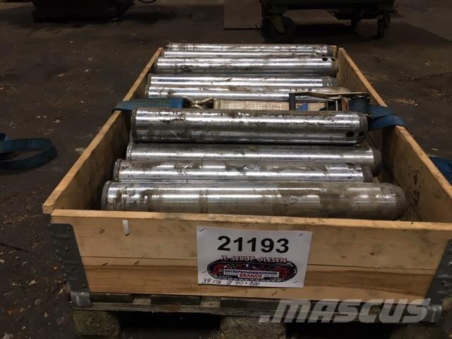 Volvo Skovlnagler - 39 stk. Other components