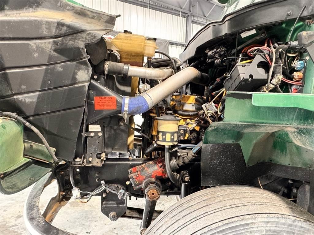 International 7600 Temperature controlled trucks