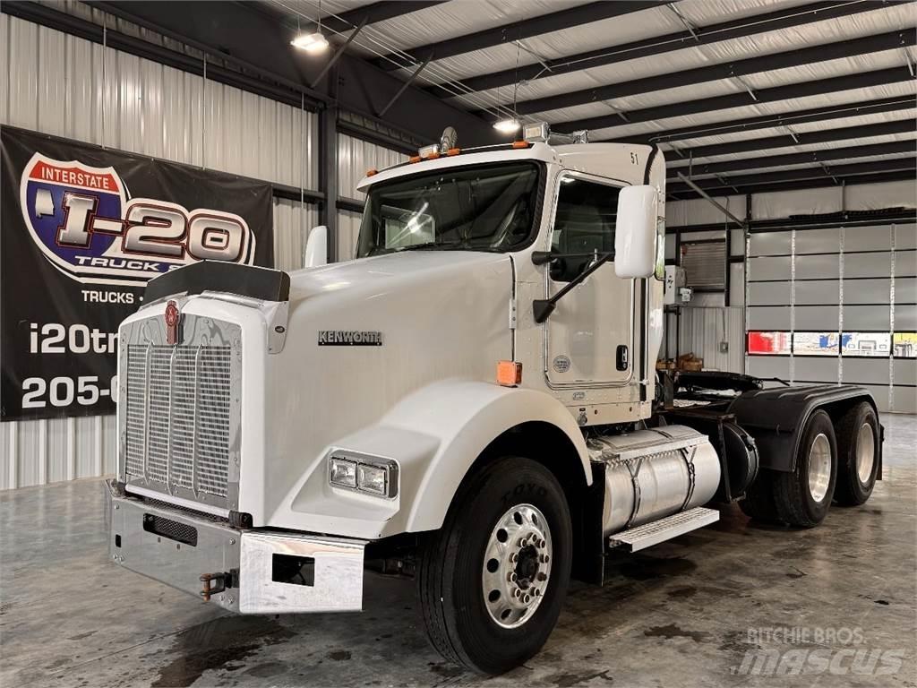 Kenworth T800 Prime Movers