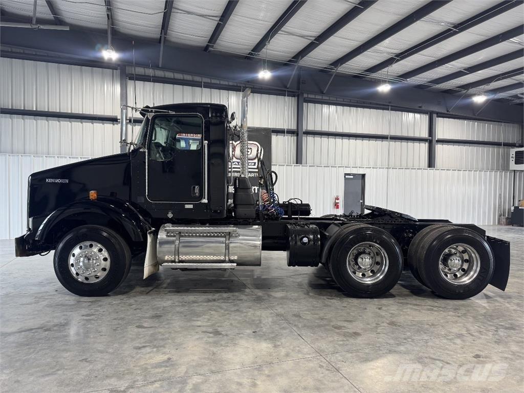 Kenworth T800 Prime Movers