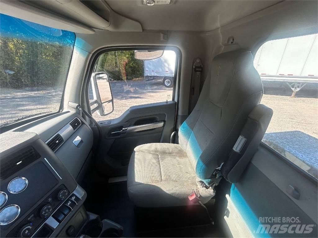 Kenworth T880 Prime Movers