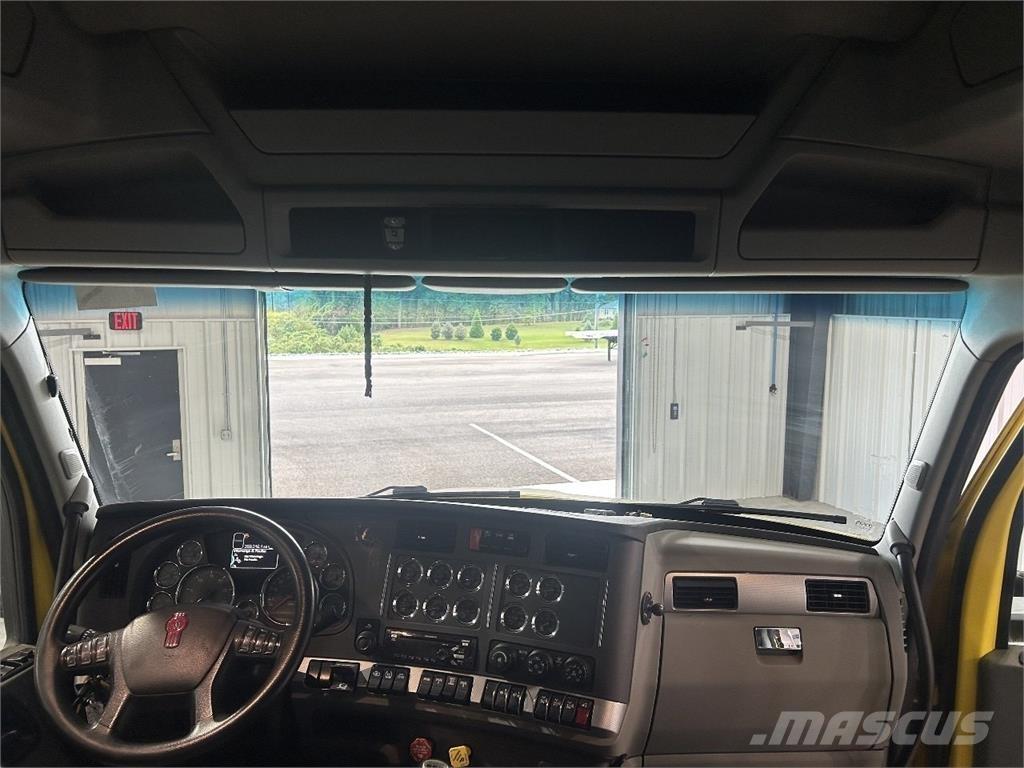 Kenworth T880 Prime Movers