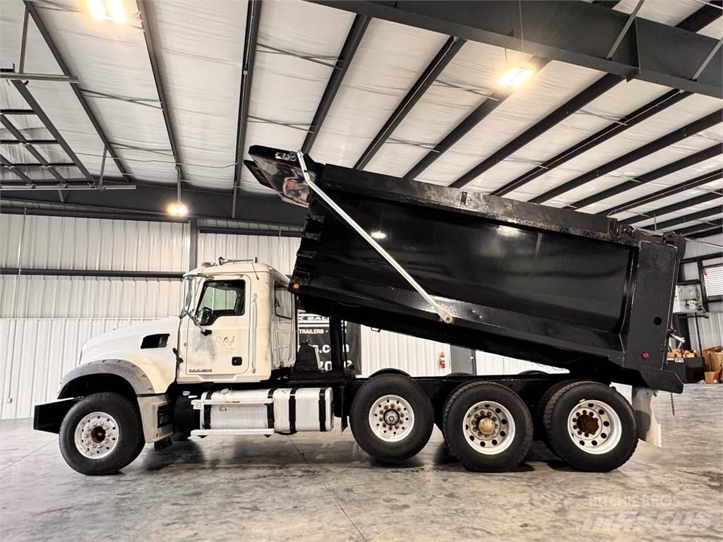 Mack GU713 Tipper trucks