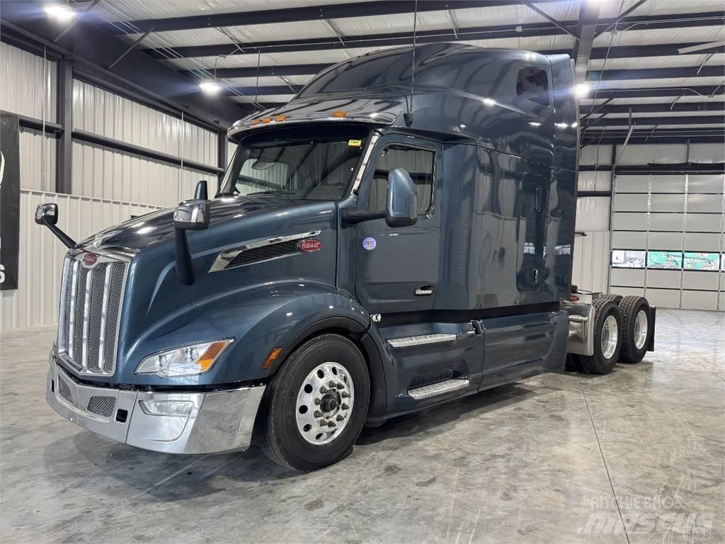 Peterbilt 579 Prime Movers