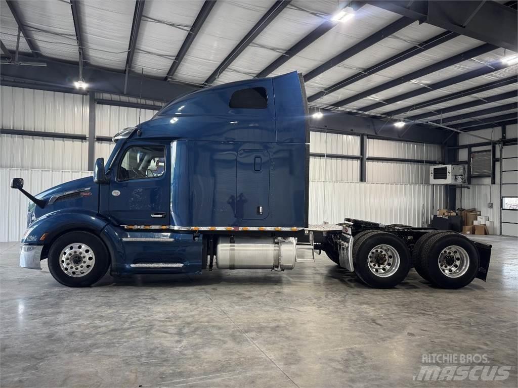 Peterbilt 579 Prime Movers