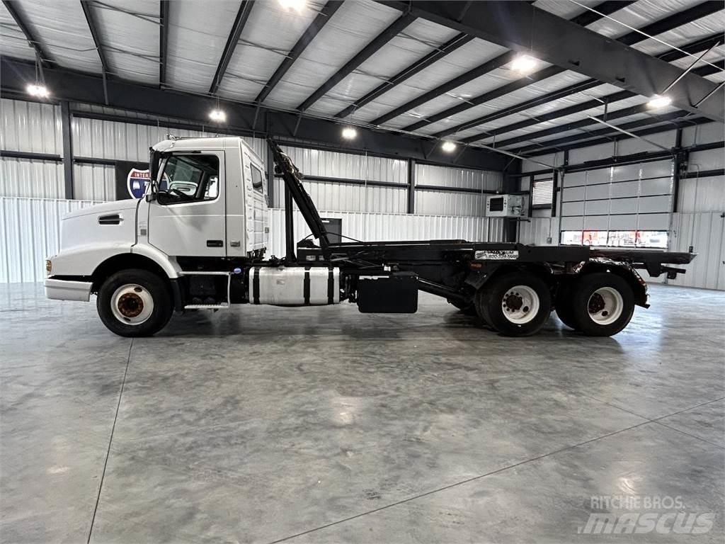 Volvo VHD Container trucks