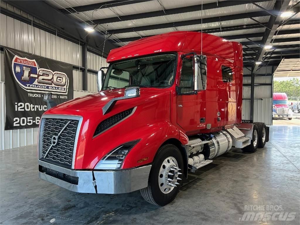 Volvo VNL740 Prime Movers