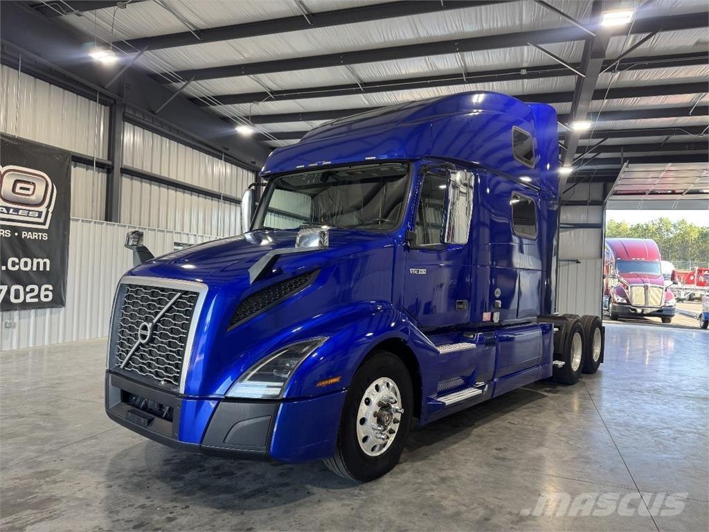Volvo VNL860 Prime Movers