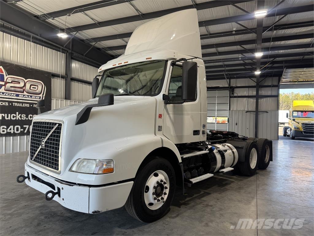 Volvo VNM Prime Movers