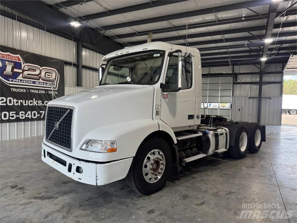 Volvo VNM Prime Movers